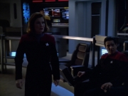 Filename=extant_StarTrek_VOY_5x25-Warhead_01437.jpg
Filesize=159KiB
Dimensions=1200x900
Date added=Nov 22, 2019 extant_StarTrek_VOY_5x25-Warhead_01437.jpg