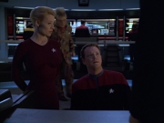 Filename=extant_StarTrek_VOY_5x25-Warhead_01622.jpg
Filesize=155KiB
Dimensions=1200x900
Date added=Nov 22, 2019 extant_StarTrek_VOY_5x25-Warhead_01622.jpg