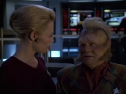 extant_StarTrek_VOY_5x25-Warhead_01667.jpg