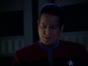 Filename=extant_StarTrek_VOY_5x25-Warhead_01679.jpg
Filesize=112KiB
Dimensions=1200x900
Date added=Nov 22, 2019 extant_StarTrek_VOY_5x25-Warhead_01679.jpg