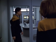 extant_StarTrek_VOY_5x25-Warhead_01758.jpg