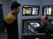 Filename=extant_StarTrek_VOY_5x25-Warhead_01768.jpg
Filesize=185KiB
Dimensions=1200x900
Date added=Nov 22, 2019 extant_StarTrek_VOY_5x25-Warhead_01768.jpg