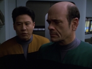 extant_StarTrek_VOY_5x25-Warhead_01817.jpg