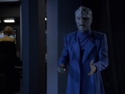 extant_StarTrek_VOY_5x25-Warhead_02070.jpg