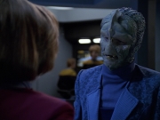 Filename=extant_StarTrek_VOY_5x25-Warhead_02118.jpg
Filesize=150KiB
Dimensions=1200x900
Date added=Nov 22, 2019 extant_StarTrek_VOY_5x25-Warhead_02118.jpg