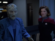 Filename=extant_StarTrek_VOY_5x25-Warhead_02129.jpg
Filesize=146KiB
Dimensions=1200x900
Date added=Nov 22, 2019 extant_StarTrek_VOY_5x25-Warhead_02129.jpg