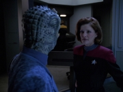 extant_StarTrek_VOY_5x25-Warhead_02201.jpg