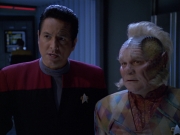 Filename=extant_StarTrek_VOY_5x25-Warhead_02204.jpg
Filesize=162KiB
Dimensions=1200x900
Date added=Nov 22, 2019 extant_StarTrek_VOY_5x25-Warhead_02204.jpg