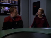 Filename=extant_StarTrek_VOY_5x25-Warhead_02456.jpg
Filesize=160KiB
Dimensions=1200x900
Date added=Nov 22, 2019 extant_StarTrek_VOY_5x25-Warhead_02456.jpg