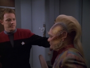 Filename=extant_StarTrek_VOY_5x25-Warhead_02497.jpg
Filesize=137KiB
Dimensions=1200x900
Date added=Nov 22, 2019 extant_StarTrek_VOY_5x25-Warhead_02497.jpg