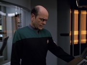 Filename=extant_StarTrek_VOY_5x25-Warhead_02502.jpg
Filesize=159KiB
Dimensions=1200x900
Date added=Nov 22, 2019 extant_StarTrek_VOY_5x25-Warhead_02502.jpg