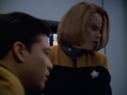 extant_StarTrek_VOY_5x25-Warhead_02572.jpg