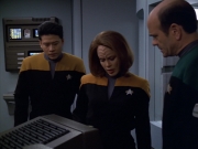 Filename=extant_StarTrek_VOY_5x25-Warhead_02592.jpg
Filesize=159KiB
Dimensions=1200x900
Date added=Nov 22, 2019 extant_StarTrek_VOY_5x25-Warhead_02592.jpg