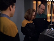 Filename=extant_StarTrek_VOY_5x25-Warhead_02606.jpg
Filesize=175KiB
Dimensions=1200x900
Date added=Nov 22, 2019 extant_StarTrek_VOY_5x25-Warhead_02606.jpg