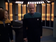 Filename=extant_StarTrek_VOY_5x25-Warhead_02667.jpg
Filesize=203KiB
Dimensions=1200x900
Date added=Nov 22, 2019 extant_StarTrek_VOY_5x25-Warhead_02667.jpg