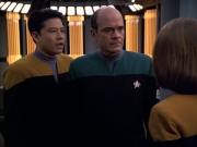 extant_StarTrek_VOY_5x25-Warhead_02671.jpg