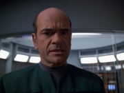 extant_StarTrek_VOY_5x25-Warhead_02708.jpg