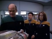 Filename=extant_StarTrek_VOY_5x25-Warhead_02772.jpg
Filesize=160KiB
Dimensions=1200x900
Date added=Nov 22, 2019 extant_StarTrek_VOY_5x25-Warhead_02772.jpg