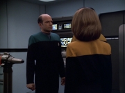 Filename=extant_StarTrek_VOY_5x25-Warhead_02792.jpg
Filesize=147KiB
Dimensions=1200x900
Date added=Nov 22, 2019 extant_StarTrek_VOY_5x25-Warhead_02792.jpg