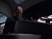 Filename=extant_StarTrek_VOY_5x25-Warhead_02814.jpg
Filesize=125KiB
Dimensions=1200x900
Date added=Nov 22, 2019 extant_StarTrek_VOY_5x25-Warhead_02814.jpg