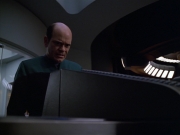 Filename=extant_StarTrek_VOY_5x25-Warhead_02816.jpg
Filesize=133KiB
Dimensions=1200x900
Date added=Nov 22, 2019 extant_StarTrek_VOY_5x25-Warhead_02816.jpg