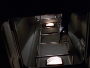 extant_StarTrek_VOY_5x25-Warhead_02872.jpg
