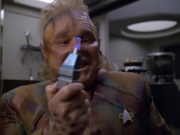 extant_StarTrek_VOY_5x25-Warhead_02892.jpg