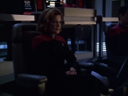extant_StarTrek_VOY_5x25-Warhead_02902.jpg