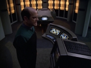 Filename=extant_StarTrek_VOY_5x25-Warhead_02917.jpg
Filesize=189KiB
Dimensions=1200x900
Date added=Nov 22, 2019 extant_StarTrek_VOY_5x25-Warhead_02917.jpg