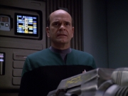 Filename=extant_StarTrek_VOY_5x25-Warhead_03087.jpg
Filesize=166KiB
Dimensions=1200x900
Date added=Nov 22, 2019 extant_StarTrek_VOY_5x25-Warhead_03087.jpg