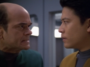 Filename=extant_StarTrek_VOY_5x25-Warhead_03189.jpg
Filesize=131KiB
Dimensions=1200x900
Date added=Nov 22, 2019 extant_StarTrek_VOY_5x25-Warhead_03189.jpg