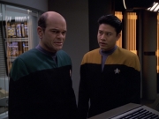 Filename=extant_StarTrek_VOY_5x25-Warhead_03265.jpg
Filesize=173KiB
Dimensions=1200x900
Date added=Nov 22, 2019 extant_StarTrek_VOY_5x25-Warhead_03265.jpg