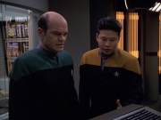 Filename=extant_StarTrek_VOY_5x25-Warhead_03270.jpg
Filesize=174KiB
Dimensions=1200x900
Date added=Nov 22, 2019 extant_StarTrek_VOY_5x25-Warhead_03270.jpg
