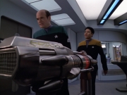 Filename=extant_StarTrek_VOY_5x25-Warhead_03276.jpg
Filesize=161KiB
Dimensions=1200x900
Date added=Nov 22, 2019 extant_StarTrek_VOY_5x25-Warhead_03276.jpg