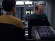 Filename=extant_StarTrek_VOY_5x25-Warhead_03362.jpg
Filesize=161KiB
Dimensions=1200x900
Date added=Nov 22, 2019 extant_StarTrek_VOY_5x25-Warhead_03362.jpg