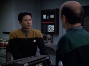 Filename=extant_StarTrek_VOY_5x25-Warhead_03380.jpg
Filesize=149KiB
Dimensions=1200x900
Date added=Nov 22, 2019 extant_StarTrek_VOY_5x25-Warhead_03380.jpg