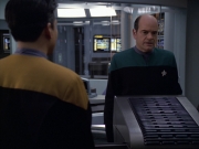 Filename=extant_StarTrek_VOY_5x25-Warhead_03403.jpg
Filesize=159KiB
Dimensions=1200x900
Date added=Nov 22, 2019 extant_StarTrek_VOY_5x25-Warhead_03403.jpg