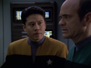 Filename=extant_StarTrek_VOY_5x25-Warhead_03422.jpg
Filesize=139KiB
Dimensions=1200x900
Date added=Nov 22, 2019 extant_StarTrek_VOY_5x25-Warhead_03422.jpg