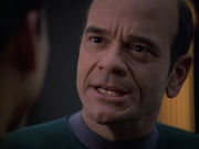 Filename=extant_StarTrek_VOY_5x25-Warhead_03428.jpg
Filesize=125KiB
Dimensions=1200x900
Date added=Nov 22, 2019 extant_StarTrek_VOY_5x25-Warhead_03428.jpg