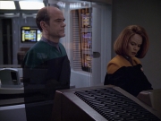 Filename=extant_StarTrek_VOY_5x25-Warhead_03508.jpg
Filesize=197KiB
Dimensions=1200x900
Date added=Nov 22, 2019 extant_StarTrek_VOY_5x25-Warhead_03508.jpg