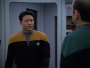 extant_StarTrek_VOY_5x25-Warhead_03620.jpg