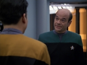 extant_StarTrek_VOY_5x25-Warhead_03627.jpg