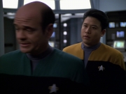 extant_StarTrek_VOY_5x25-Warhead_03642.jpg
