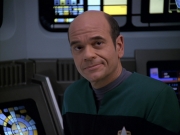 Filename=extant_StarTrek_VOY_5x25-Warhead_03703.jpg
Filesize=150KiB
Dimensions=1200x900
Date added=Nov 22, 2019 extant_StarTrek_VOY_5x25-Warhead_03703.jpg
