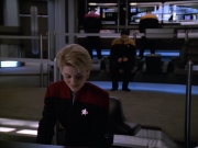 Filename=extant_StarTrek_VOY_5x25-Warhead_03811.jpg
Filesize=163KiB
Dimensions=1200x900
Date added=Nov 22, 2019 extant_StarTrek_VOY_5x25-Warhead_03811.jpg